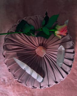 Couples & Friends Reiki and Crystal Healing Experience with Meditation (90min)